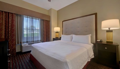 Studio, 1 King Bed, Accessible, Bathtub (Mobility & Hearing)