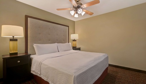 Studio Suite, 1 King Bed