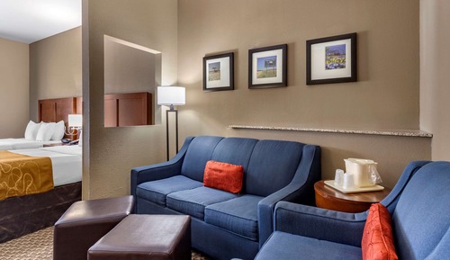 Suite, Multiple Beds, Accessible, Non Smoking