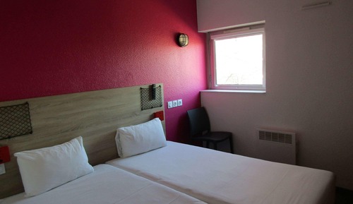 Room, 1 Double Bed, Private Bathroom (Cabrio)