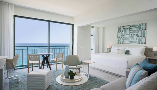 Junior Suite, 1 King Bed with Sofa bed, Balcony, Ocean View