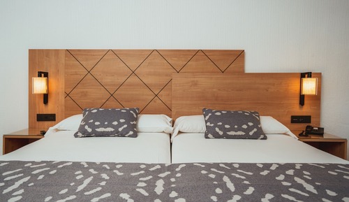 Standard Double Room, Ocean View (M)