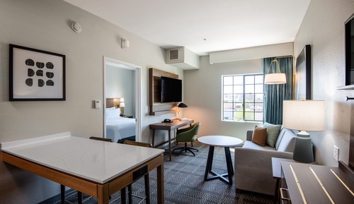 Suite, 1 Bedroom, Accessible, Kitchen (Communication)