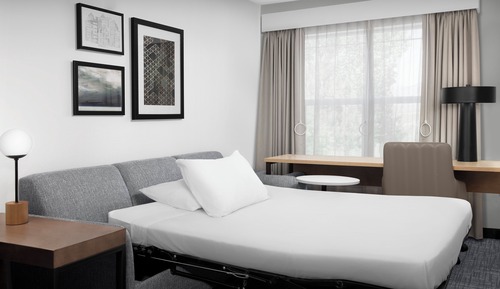 Studio, 1 King Bed with Sofa bed, Non Smoking (Hearing Accessible)