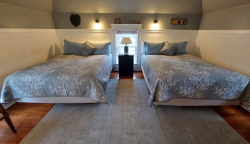 Standard Double Room, 2 Queen Beds
