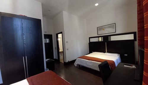 Classic Triple Room