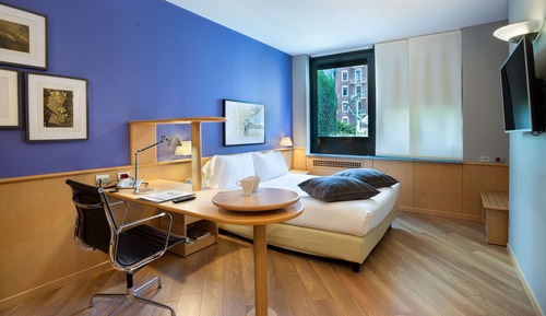 Classic Room, 1 Double Bed, Non Smoking (French Size Bed 140 Cm)