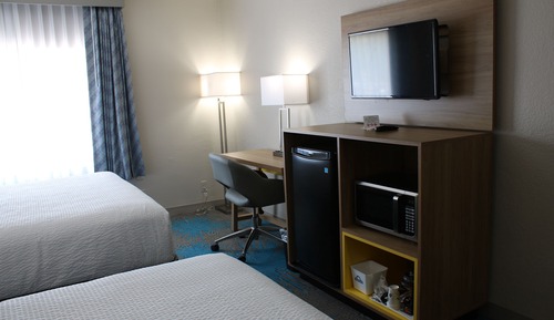 Room, 2 Queen Beds, Accessible, Non Smoking (Bathtub w/ Grab Bars)