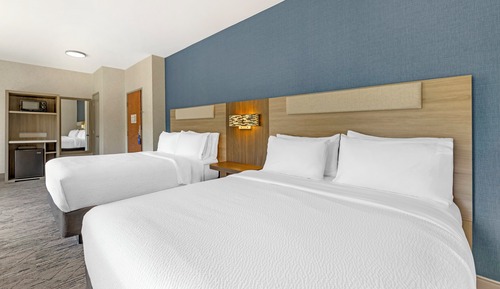 Standard Room, 2 Queen Beds, City View