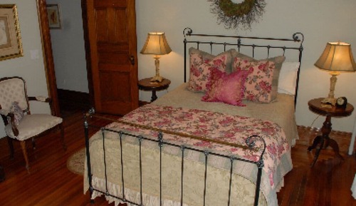 Standard Double Room, Ensuite (Sage Room)