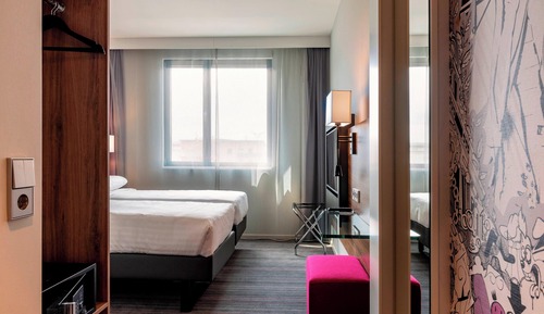 Room, 2 Twin Beds, Non Smoking