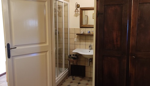 Double Room, Private Bathroom (La Fenestrella)