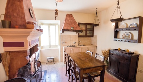 Deluxe Apartment, 2 Bedrooms, Balcony, Hill View (Le Fornacelle)