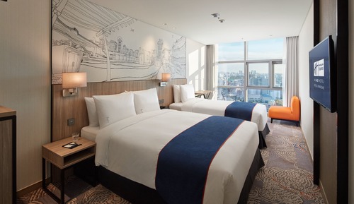 Standard Room, Multiple Beds (Free Breakfast)