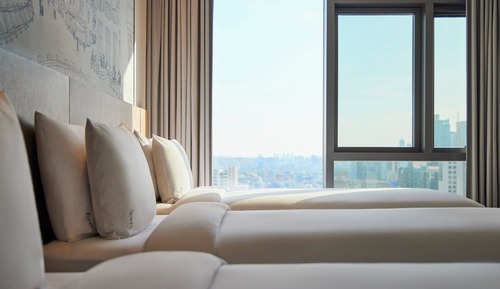 Standard Room, 3 Twin Beds (Free Breakfast)