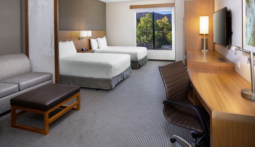 Room, Multiple Beds, Accessible, Bathtub (2 Queens and 1 Sofabed)