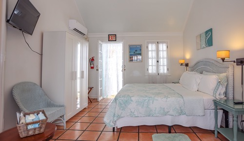 Premium Room, 1 King Bed, Balcony, Harbor View