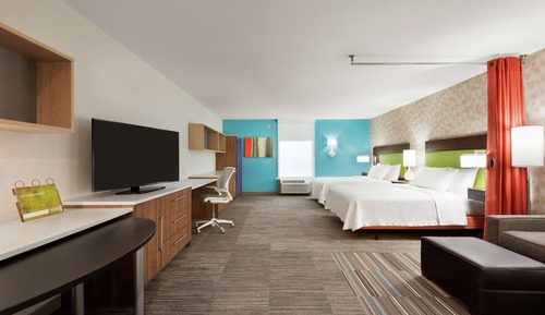 Studio, 2 Queen Beds, Accessible, Bathtub