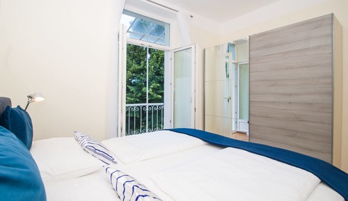 Panoramic Apartment, 1 King Bed with Sofa bed, Non Smoking, Garden Area