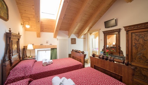 Double or Twin Room, Balcony, Mountain View (Mansard)