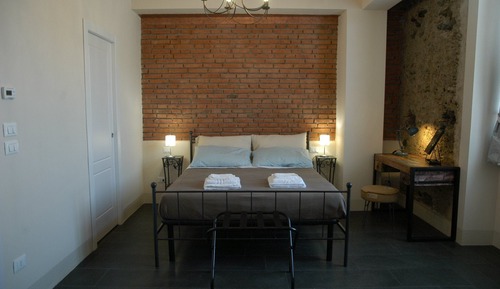 Triple Room (Arancia Amara)