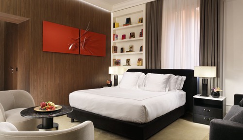 Prestige Room