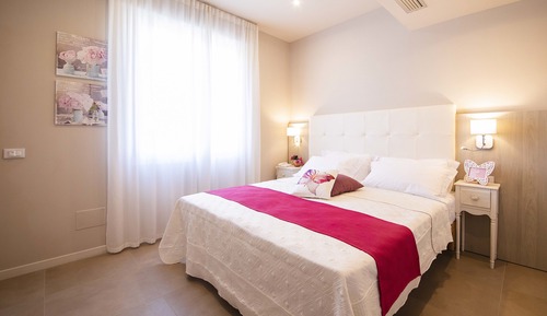 Standard Double Room (1)
