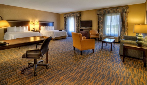 Suite, 2 Queen Beds, Non Smoking