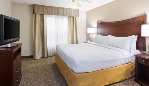 Suite, 1 King Bed, Non Smoking