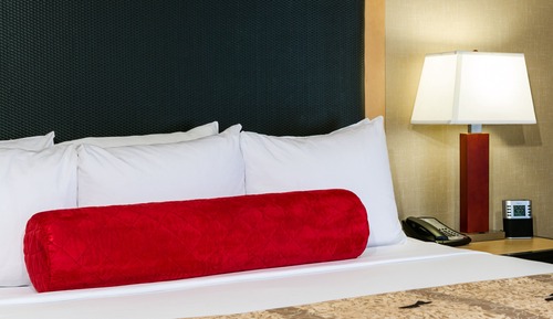 Suite, Multiple Beds, Accessible, Non Smoking