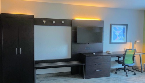 Standard Room, 2 Queen Beds, Accessible (Communications)