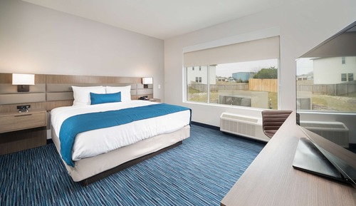Suite, 1 King Bed, Non Smoking, Kitchen (Full Kitchen)