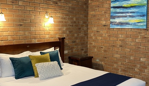 Deluxe Room, 1 King Bed, 1 Single Bed