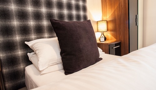 Club Single Room
