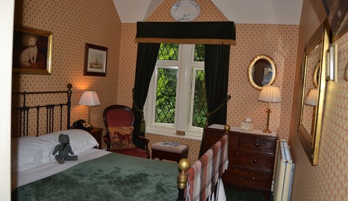 Double Room (Oak)