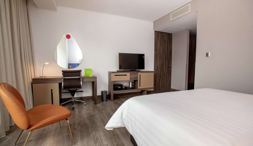 Room, 1 Queen Bed, Accessible
