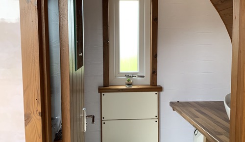 Cabin (The Pod)