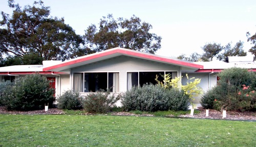Motel Unit