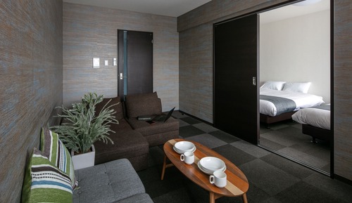 Deluxe Suite Room