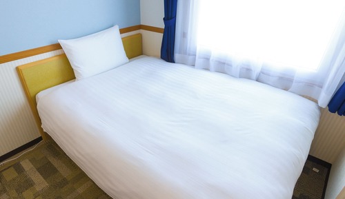 Standard Single Room, Smoking