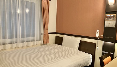 Standard Single Room, Smoking