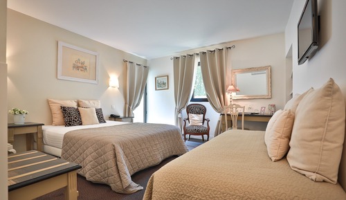 Superior Triple Room