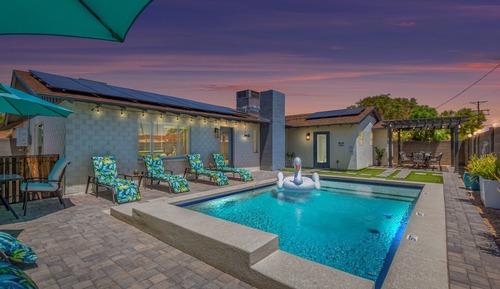 House (4 Bedrooms)