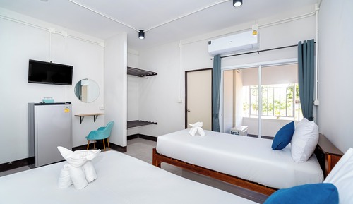 Superior Twin Room, Balcony, Garden View