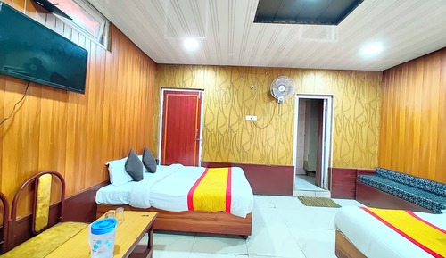 Deluxe Quadruple Room