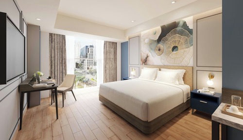 Deluxe Room, 1 King Bed, City View