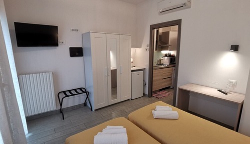 Classic Studio, Patio, Garden View