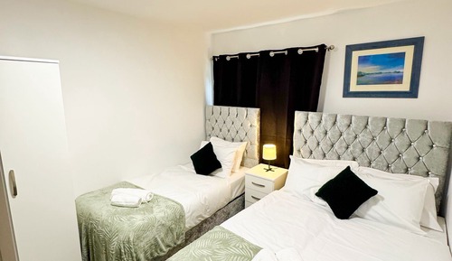 Family Triple Room, Multiple Beds, Non Smoking, City View
