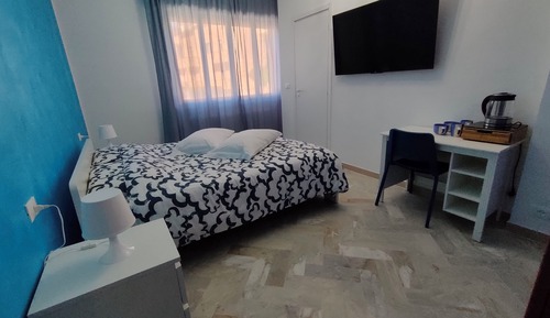 Double Room, Private Bathroom, Garden View