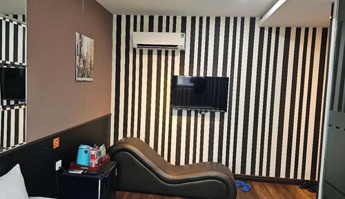 Standard Room, City View